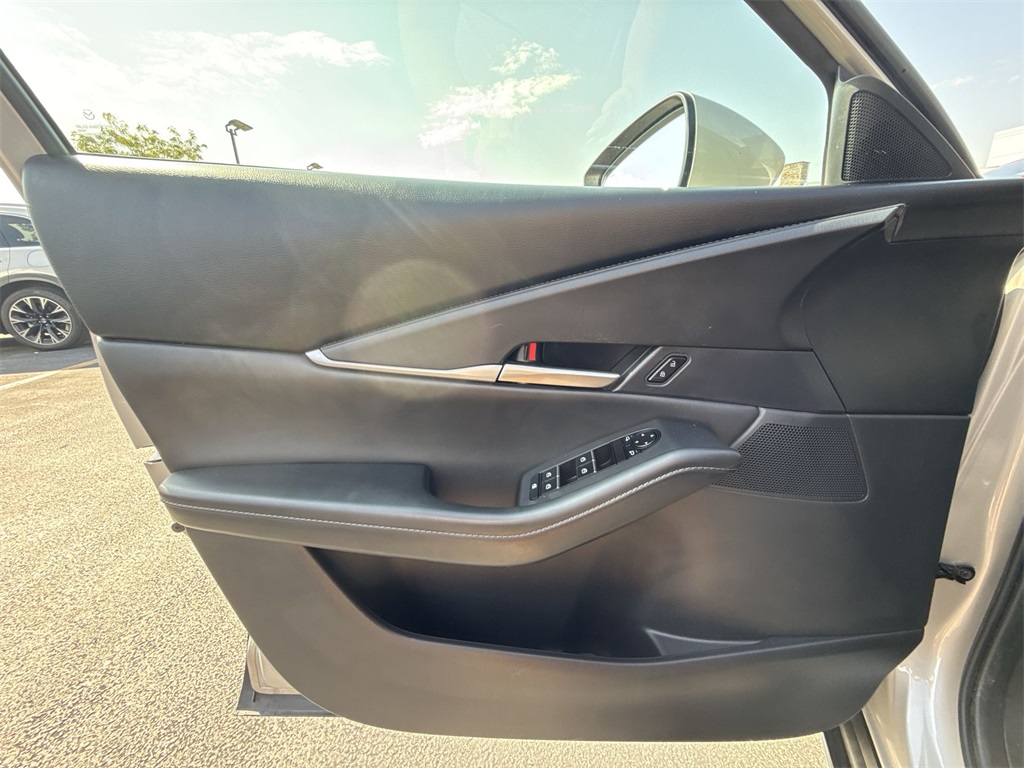 2022 Mazda CX-30 2.5 Select photo 13