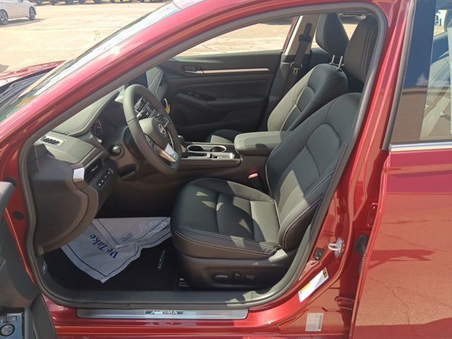 2025 Nissan Altima 2.5 SL photo 22