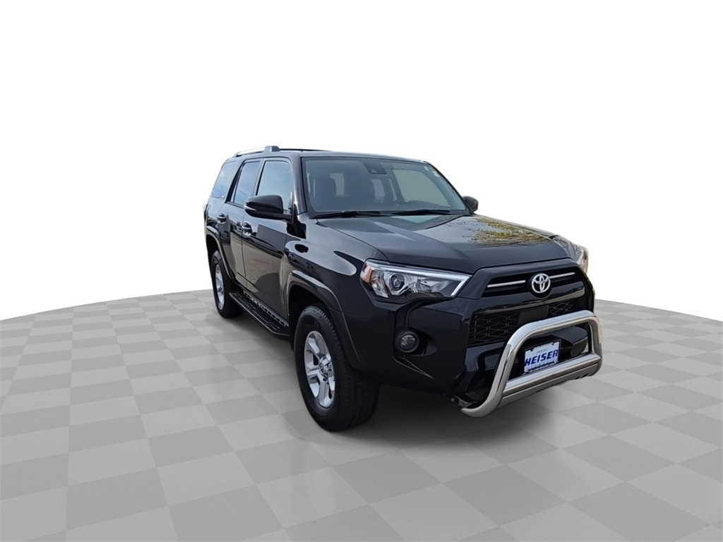 2021 Toyota 4Runner SR5 Premium photo 2