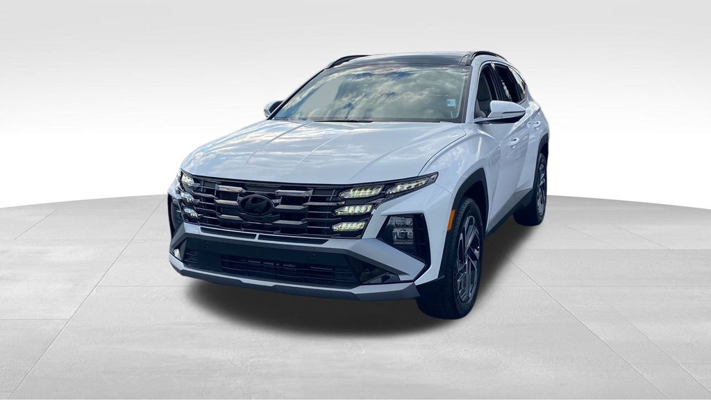 2025 Hyundai Tucson Hybrid Limited photo 3