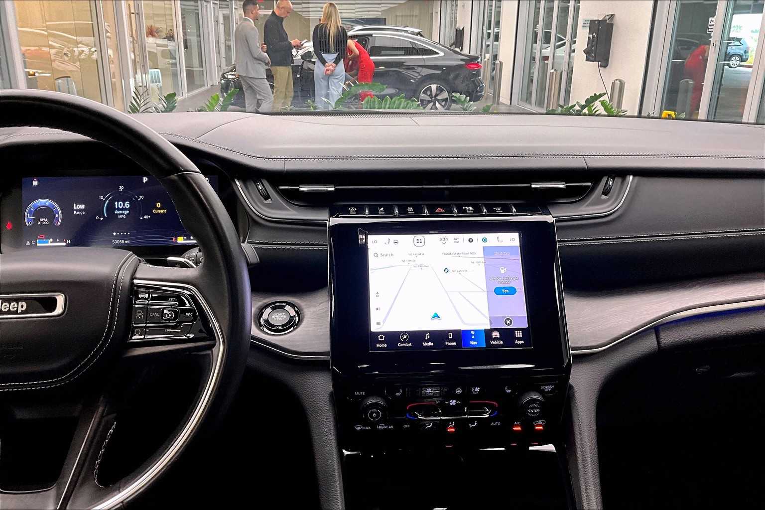 2022 Jeep Grand Cherokee Overland photo 6