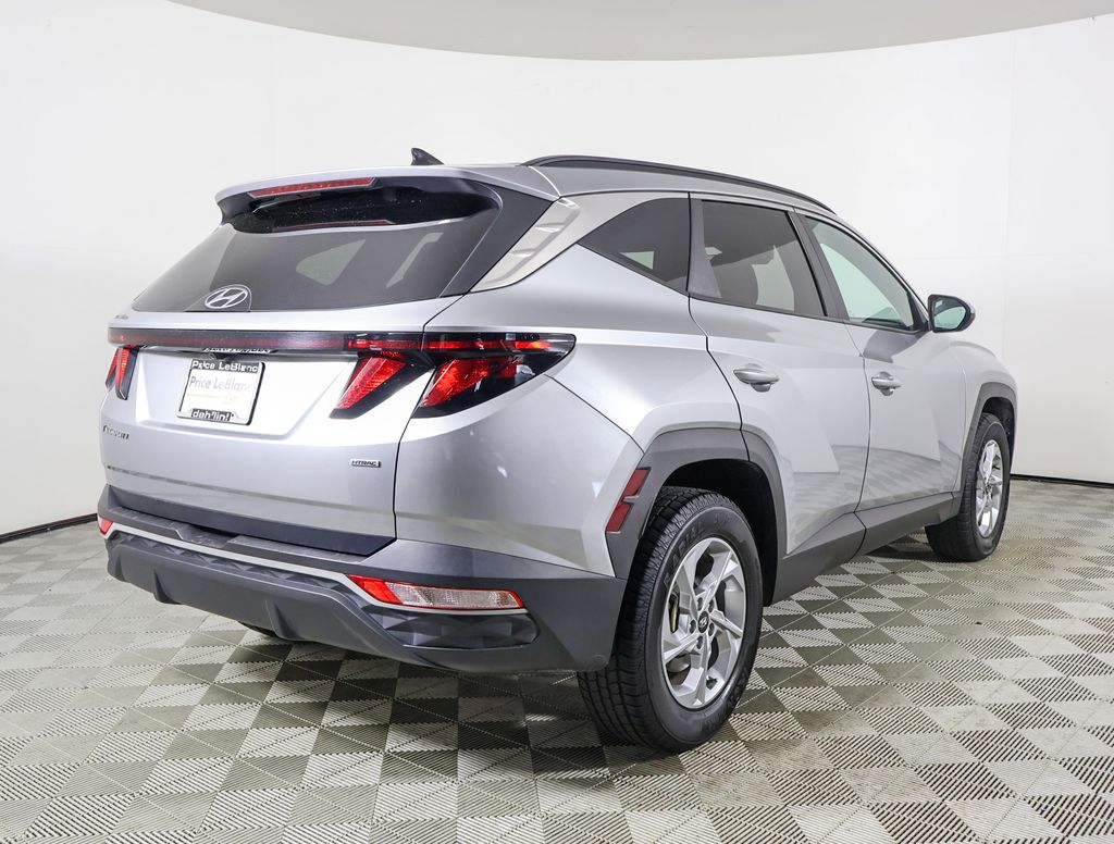 2024 Hyundai Tucson SEL photo 3