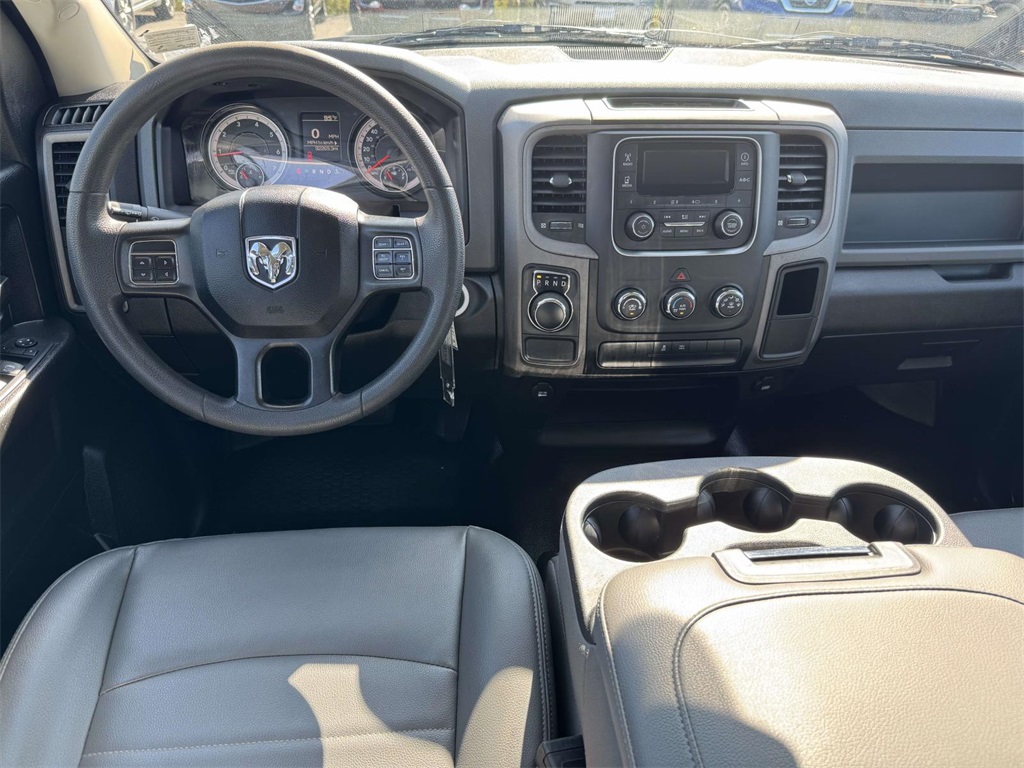 2020 Ram 1500 Classic Tradesman photo 16