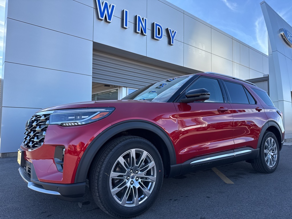 2026 Ford Explorer Platinum's photo