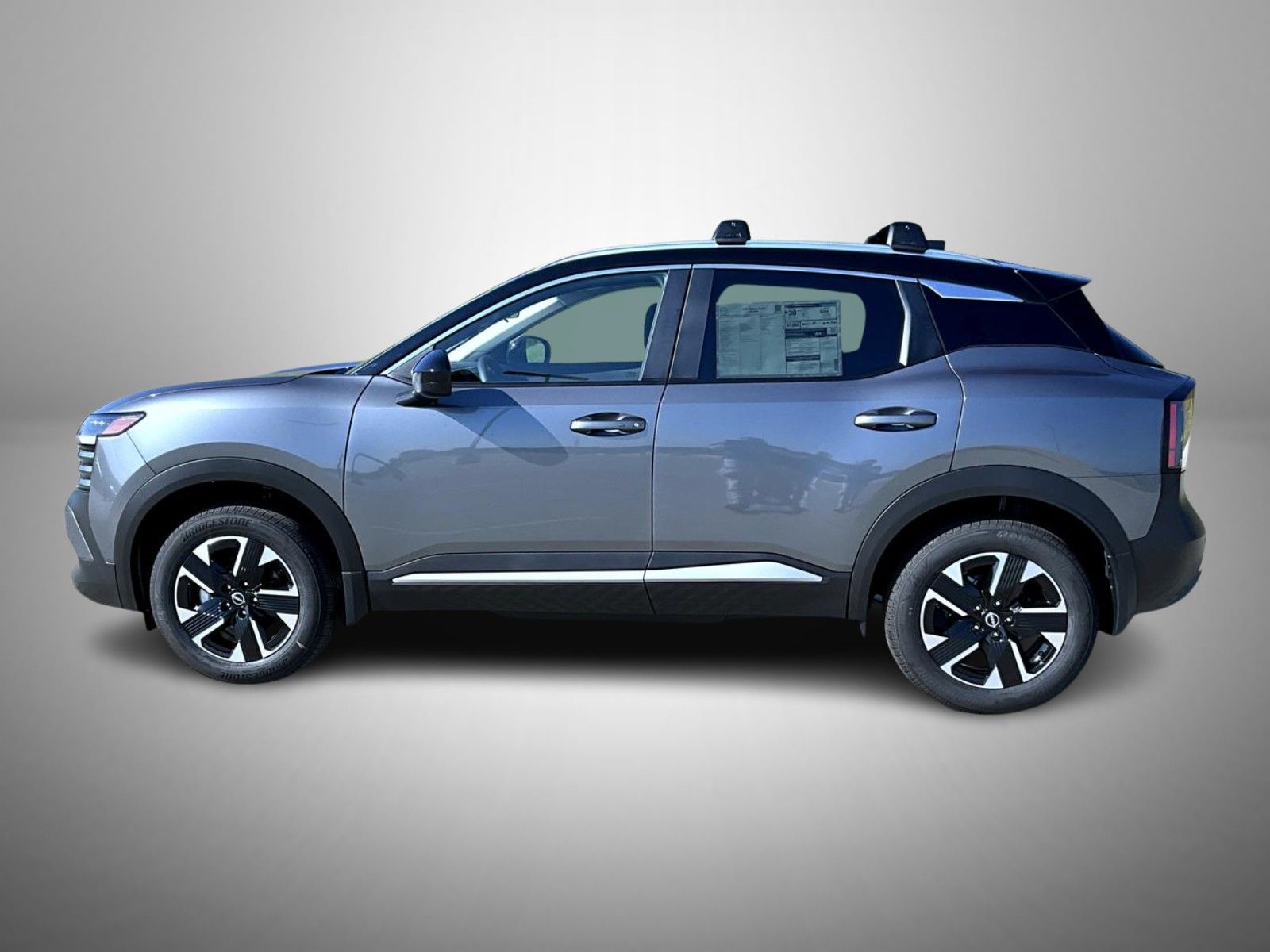 2026 Nissan Kicks SV photo 8