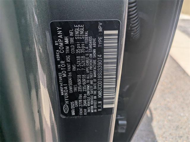 New 2025 Gray Hyundai SEL Convenience image 12