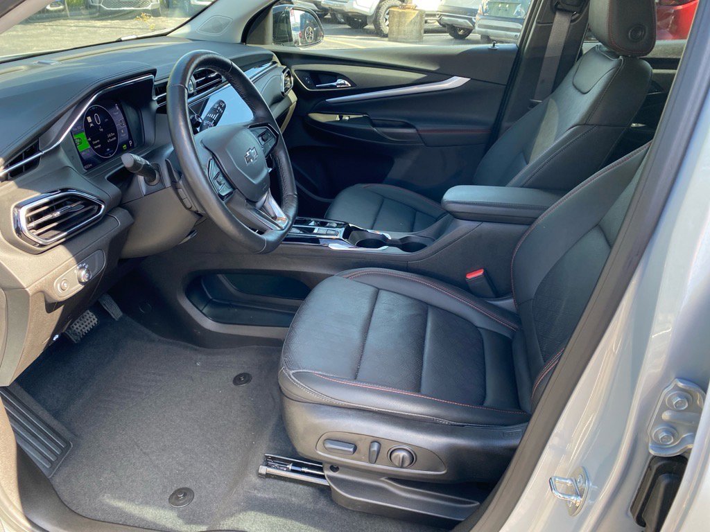 2023 Chevrolet Bolt EUV Premier photo 9