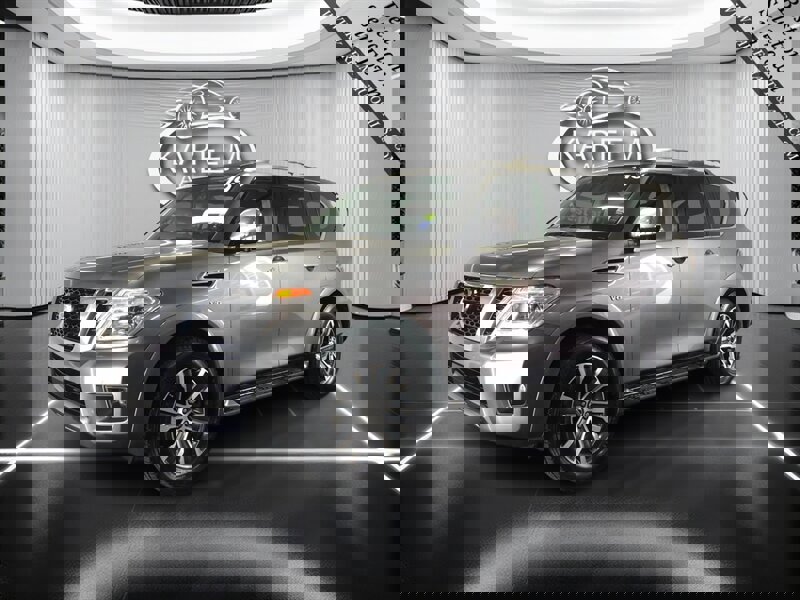 2019 Nissan Armada SL's photo