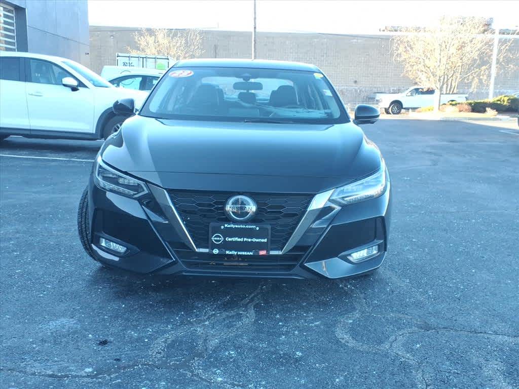 2023 Nissan Sentra SR photo 2