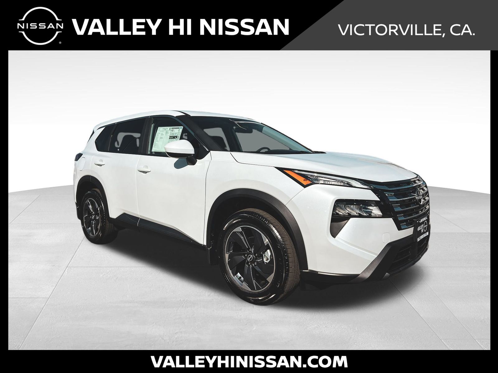 2026 Nissan Rogue SV's photo
