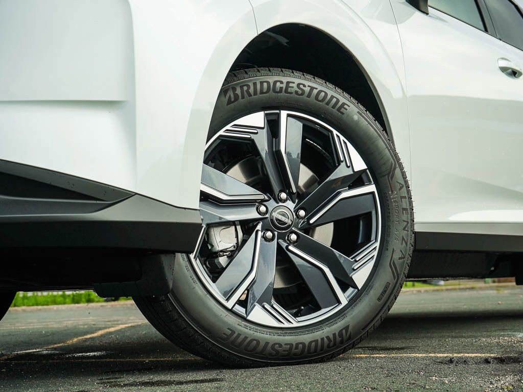 2025 Nissan Murano SL photo 3