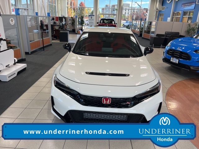 2025 Honda Civic Hatchback Type-R's photo