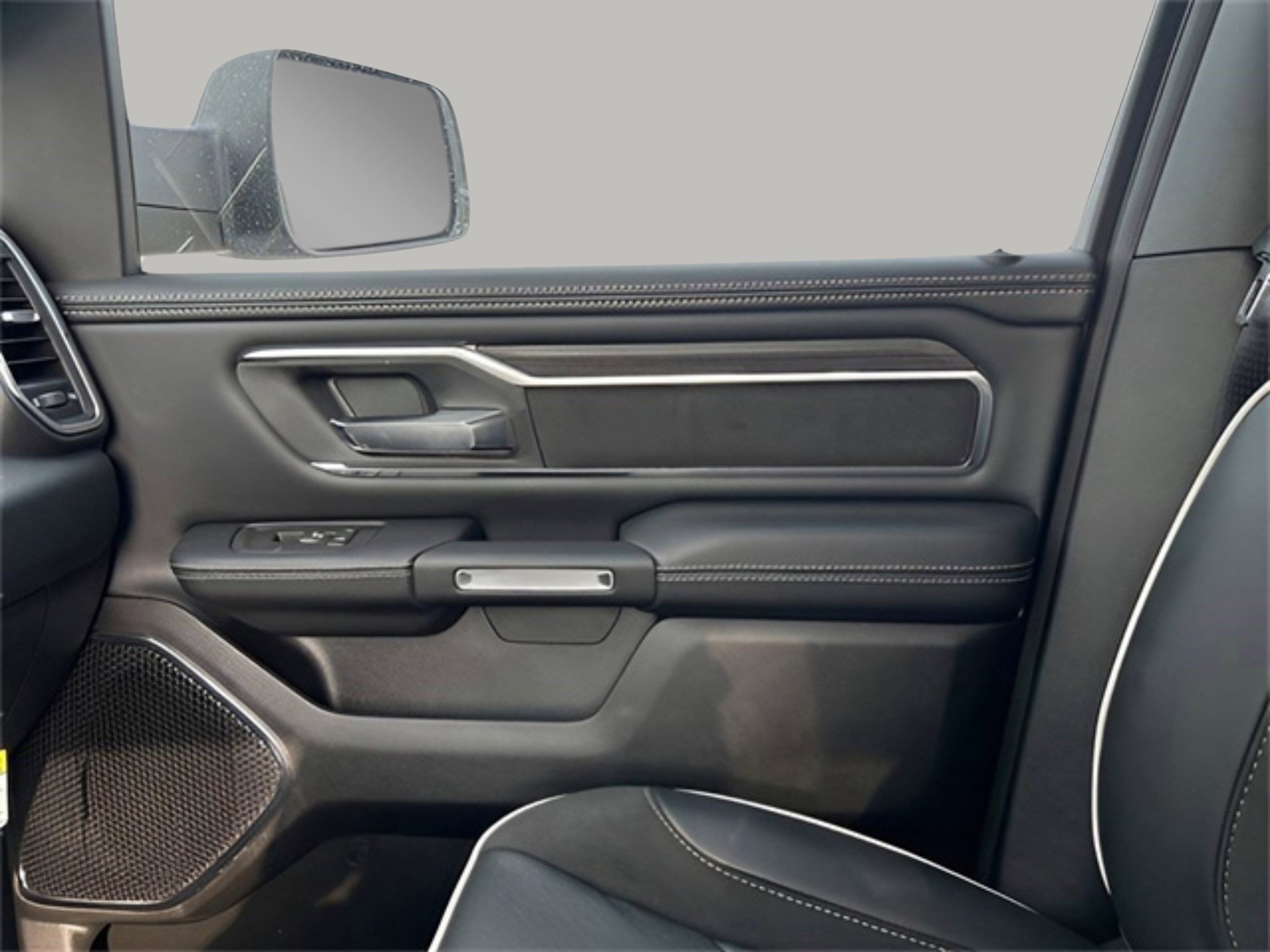 2025 Ram 1500 Laramie photo 18