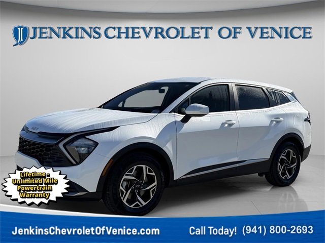 2023 Kia Sportage LX's photo