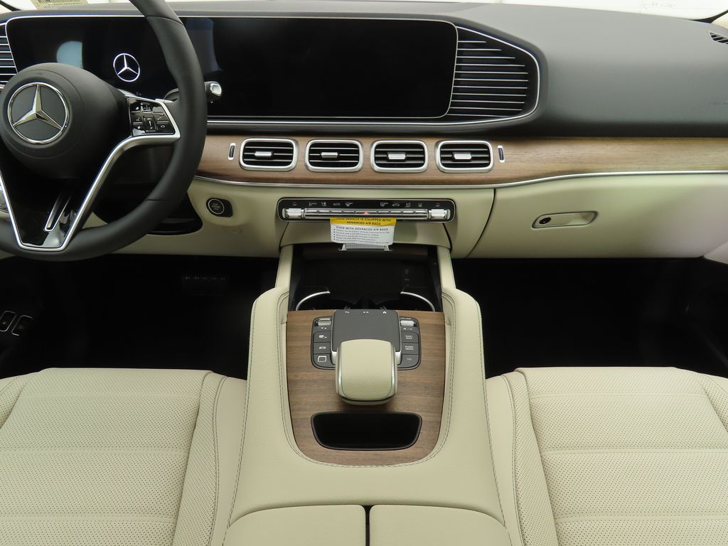 2026 Mercedes Benz GLE 450e 4MATIC photo 13