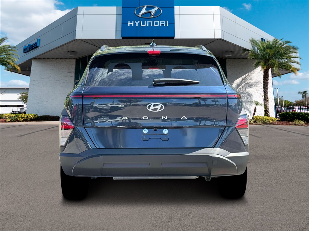 2026 Hyundai Kona SEL photo 4