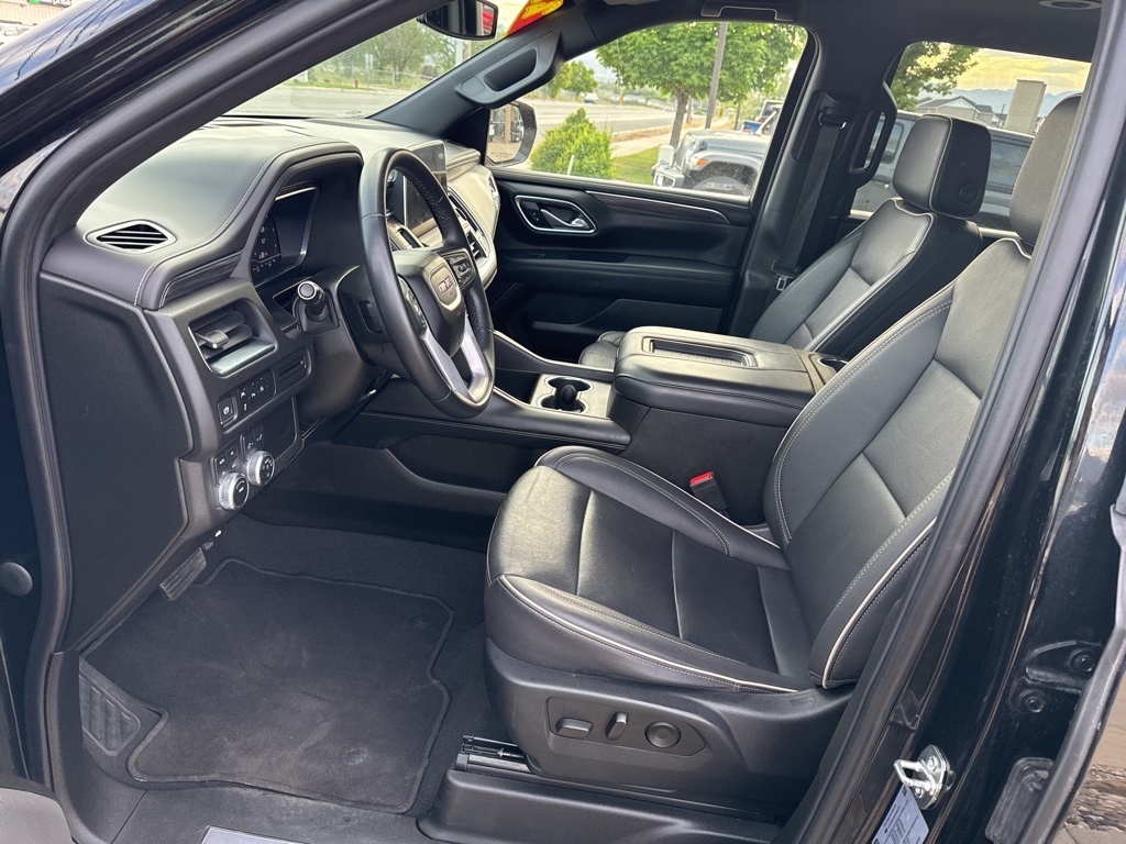 2023 Gmc Yukon SLT photo 13