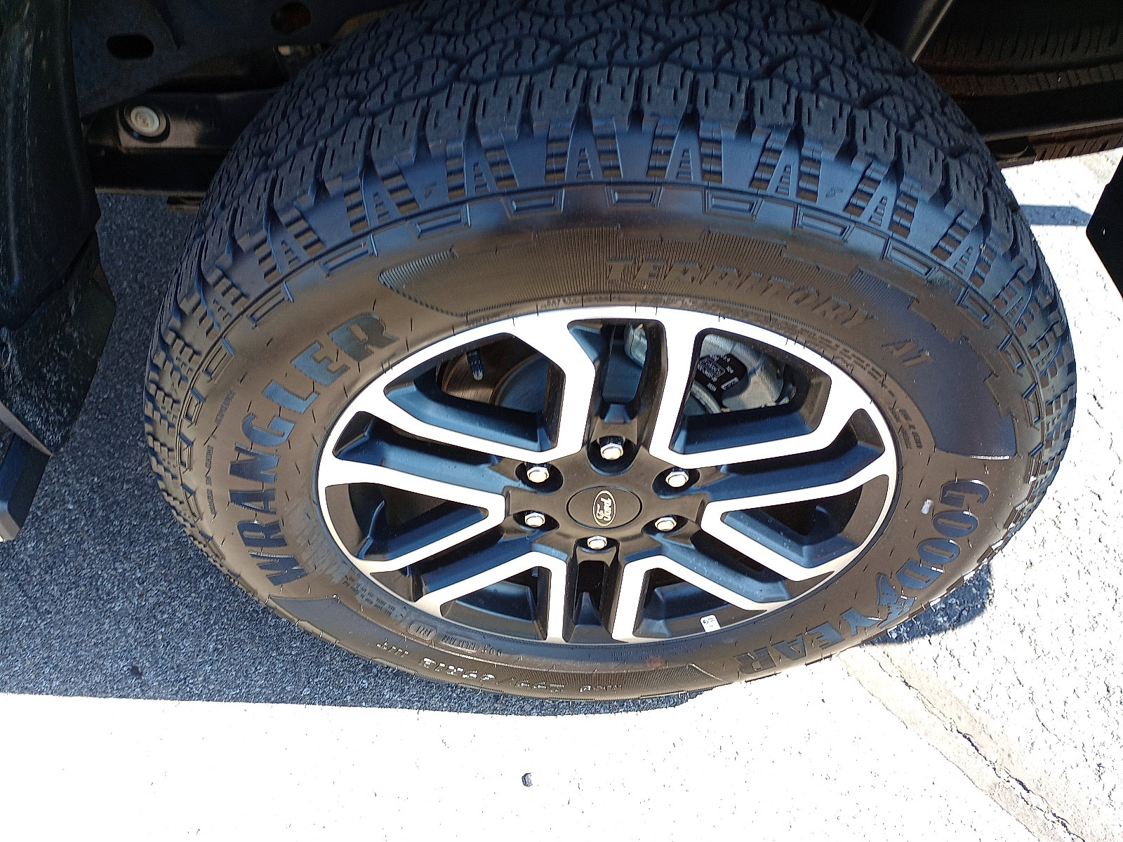 2024 Ford Ranger Lariat photo 10