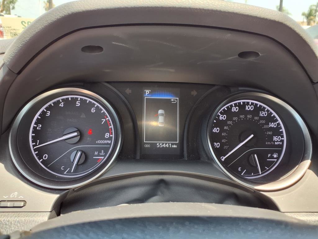 2023 Toyota Camry SE photo 13