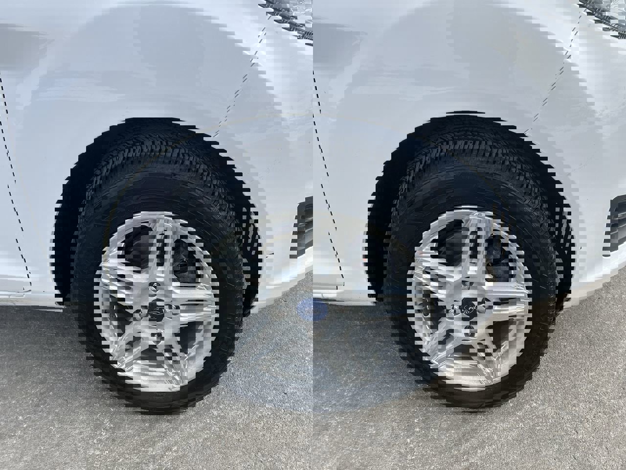 Used 2018 Ford Fiesta SE with VIN 3FADP4BJ6JM130296 for sale in Kansas City