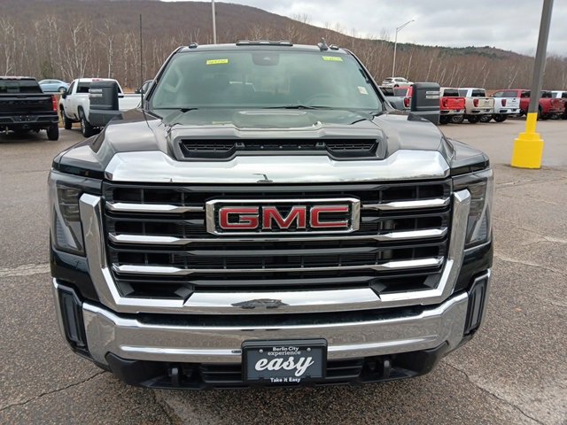 2026 Gmc Sierra 2500 HD SLE photo 2