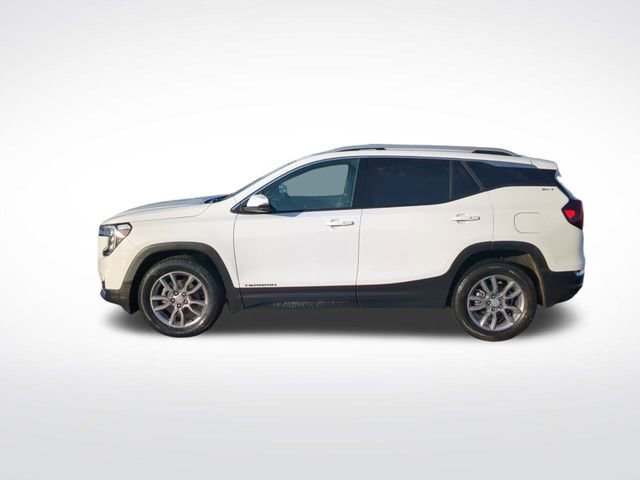 2024 Gmc Terrain SLT photo 2