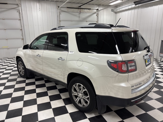 2015 Gmc Acadia SLT photo 4