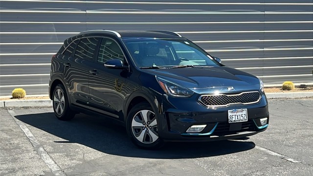 Pre-Owned 2019 Kia Niro Plug-In Hybrid EX Premium FWD 4D Sport Utility