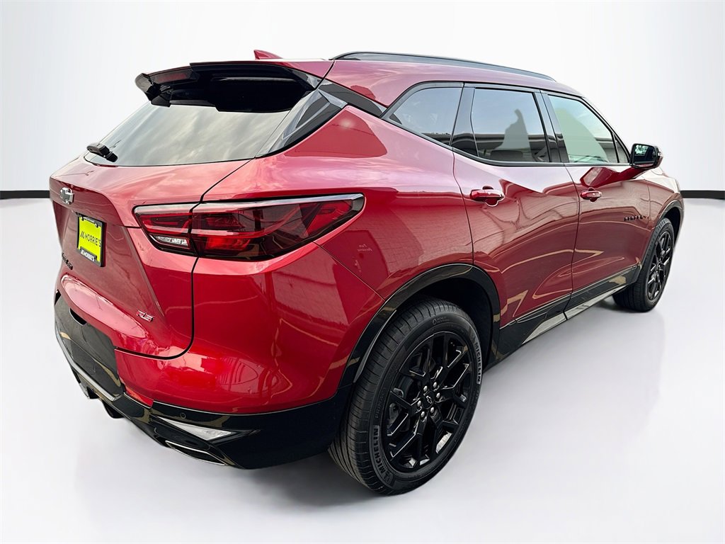 2025 Chevrolet Blazer RS photo 7