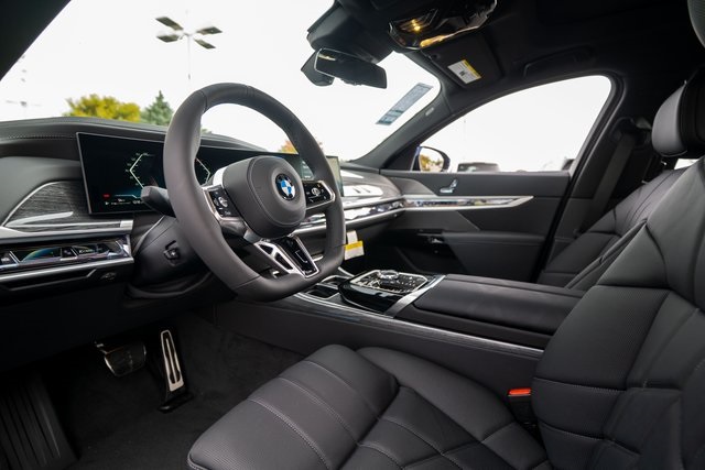 2026 Bmw 740i xDrive photo 4