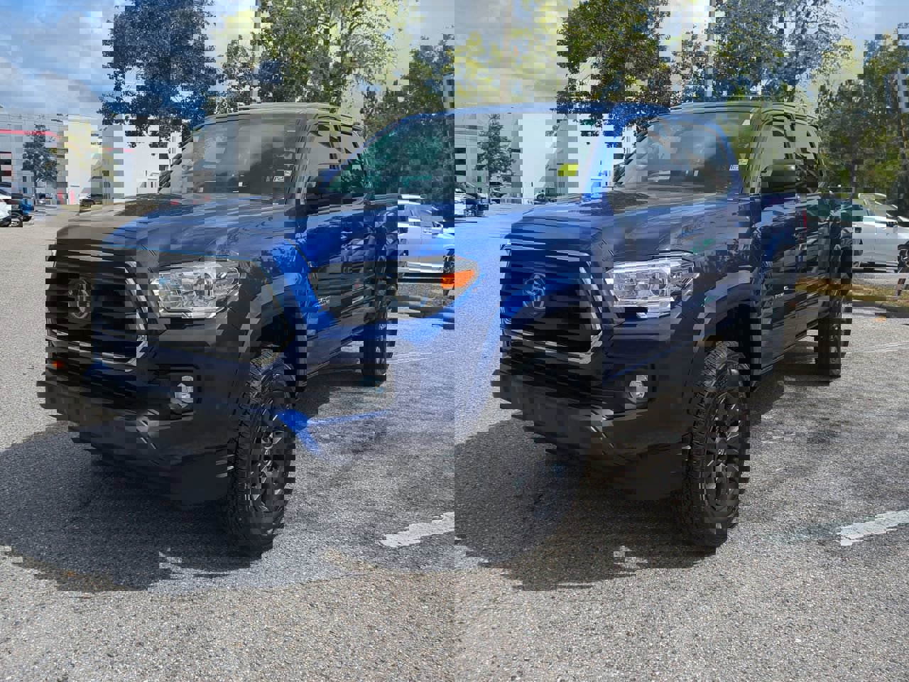 2022 Toyota Tacoma SR photo 2