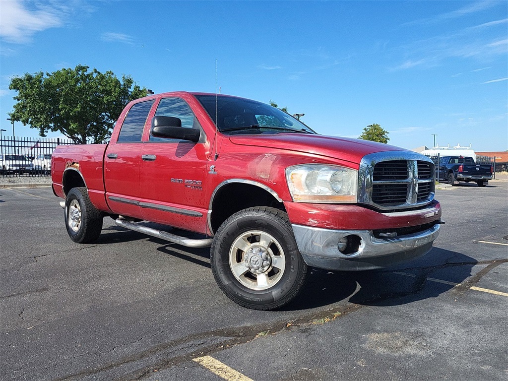 2006 Dodge Ram SLT photo 2