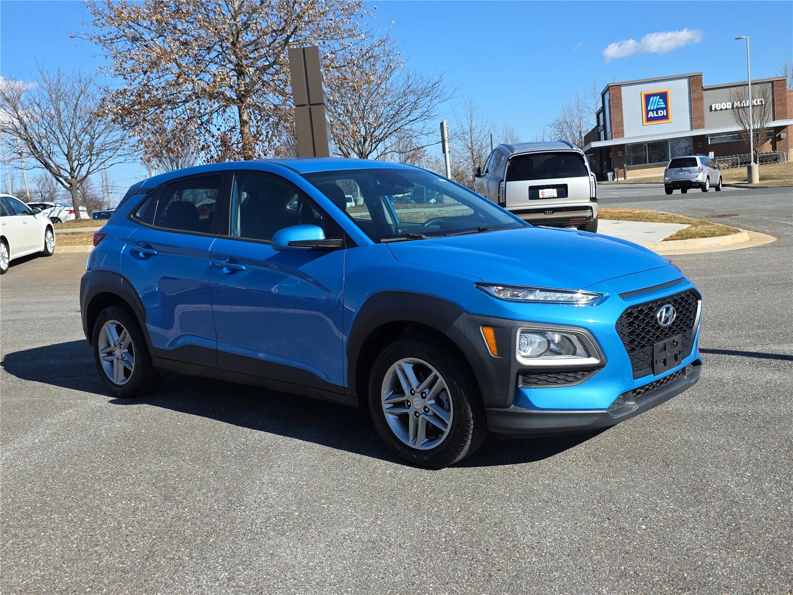 2021 Hyundai Kona SE's photo