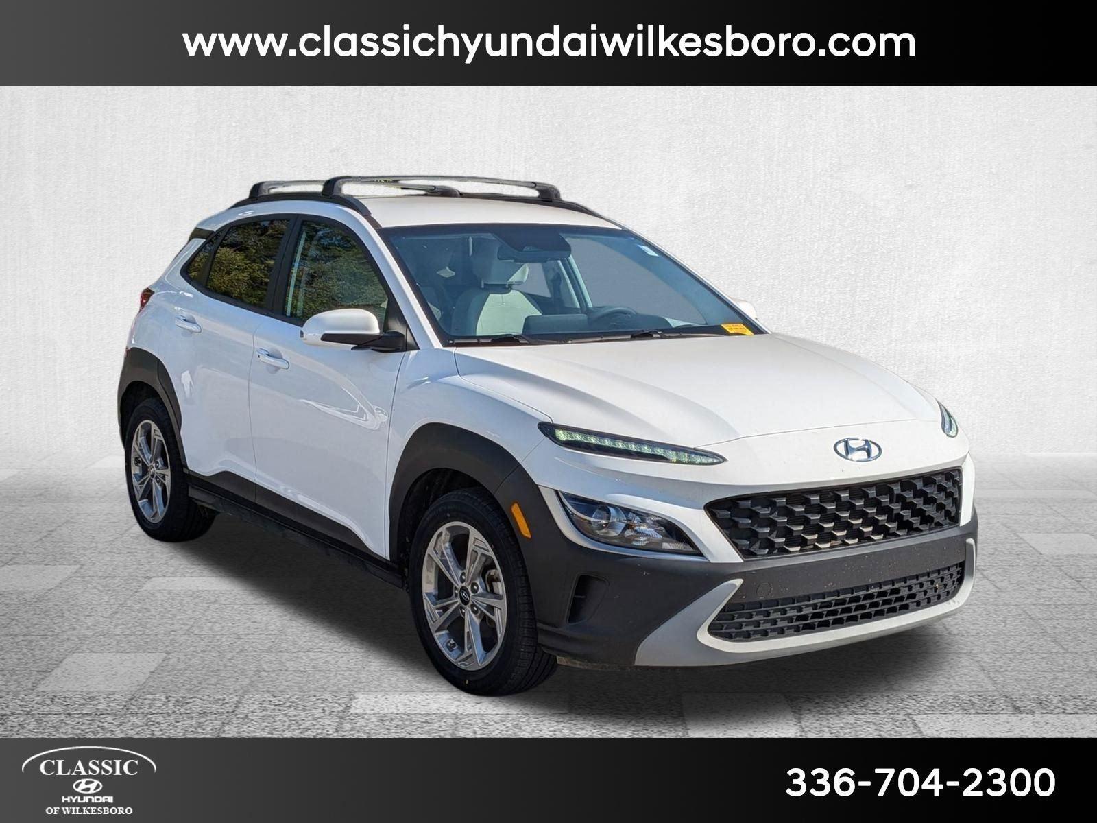 2023 Hyundai Kona SEL photo 3