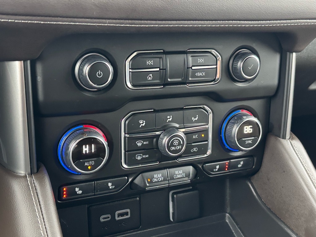 2024 Chevrolet Tahoe LT photo 17