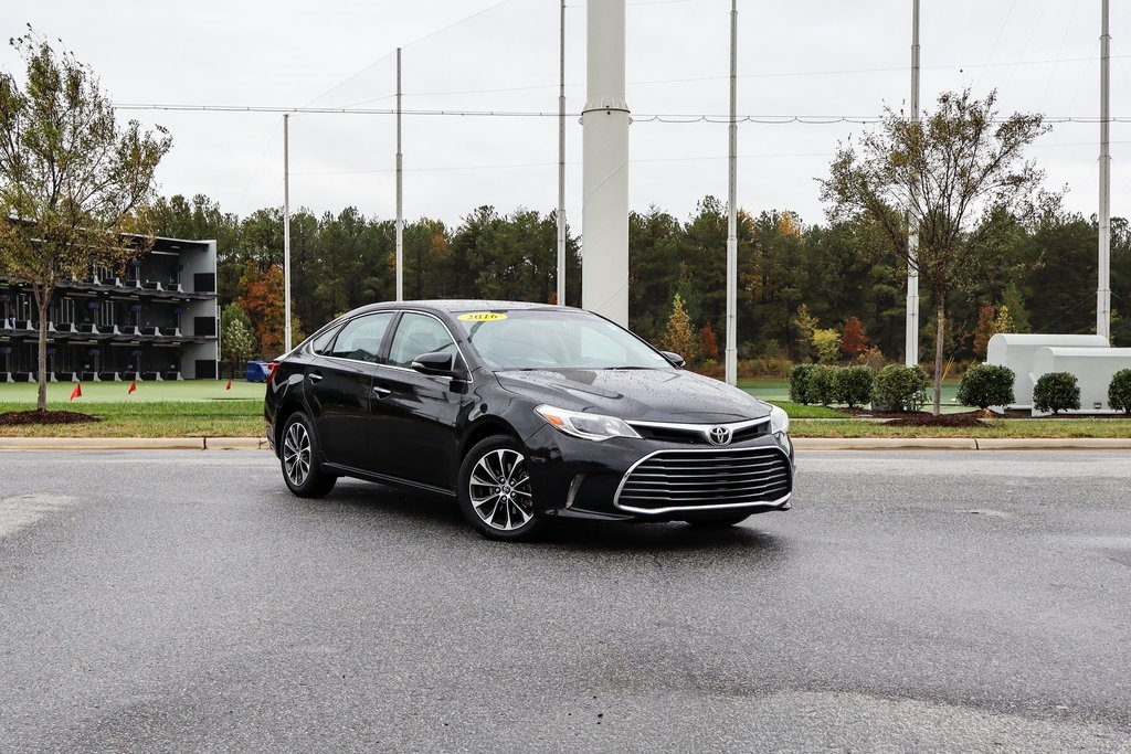 2016 Toyota Avalon XLE