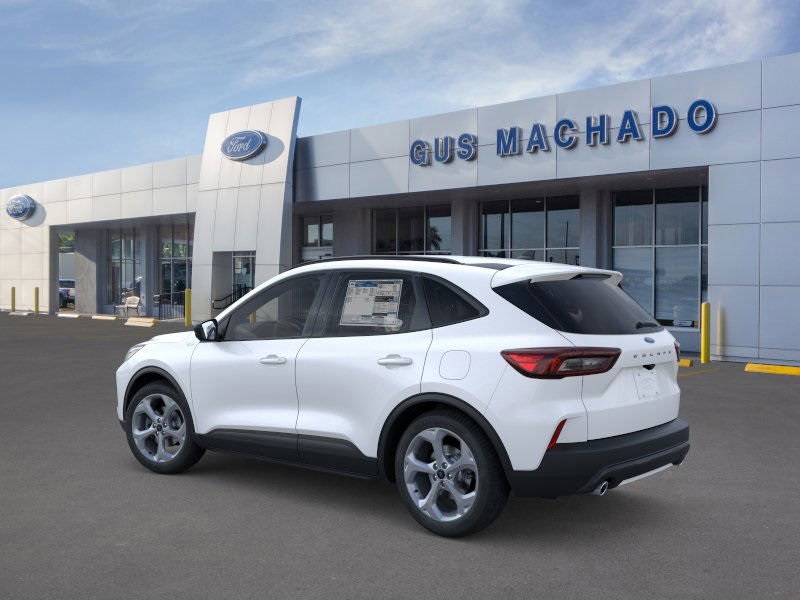 2025 Ford Escape ST-Line photo 4