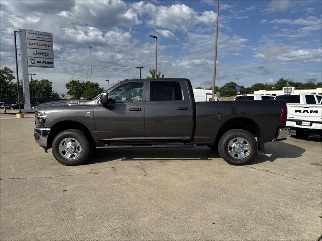 2025 Ram 2500 Tradesman photo 4