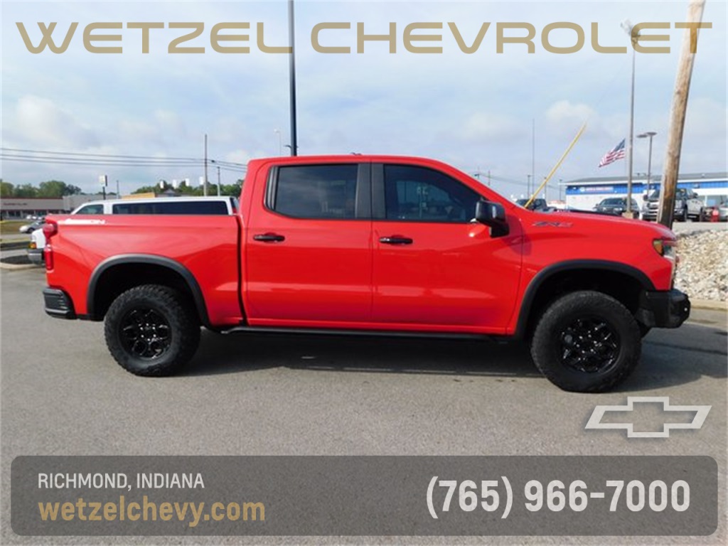2024 Chevrolet Silverado 1500 ZR2 photo 2