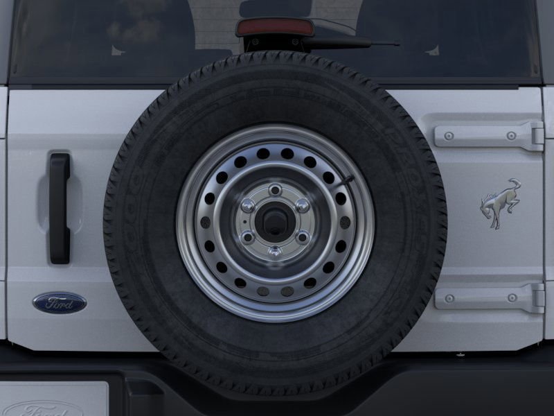 2025 Ford Bronco Base photo 21