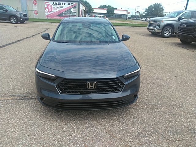 2025 Honda Accord SE photo 5