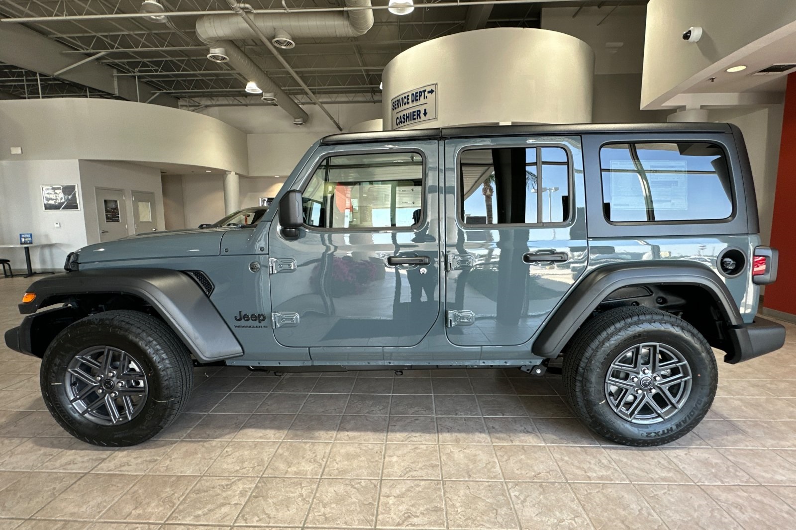 2025 Jeep Wrangler Sport S photo 3