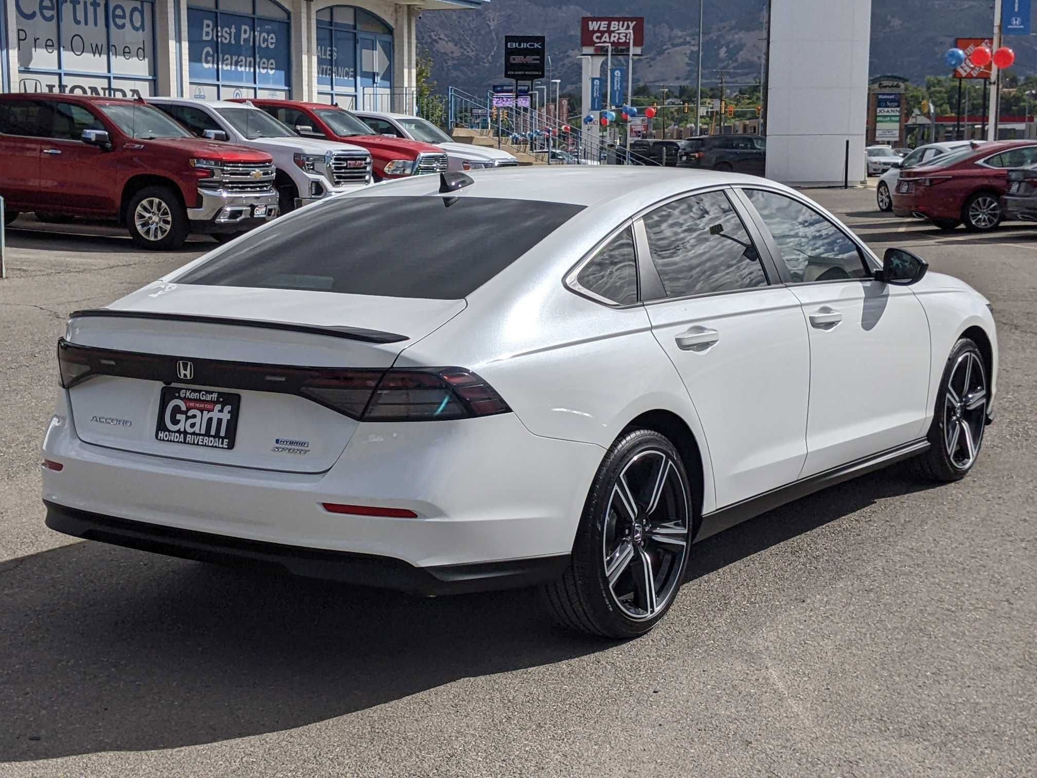 2023 Honda Accord Hybrid Sport photo 3