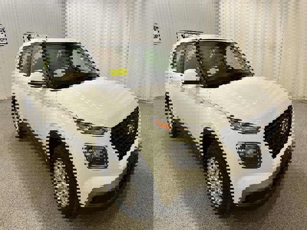 New 2025 Lunar White Hyundai SE image 1