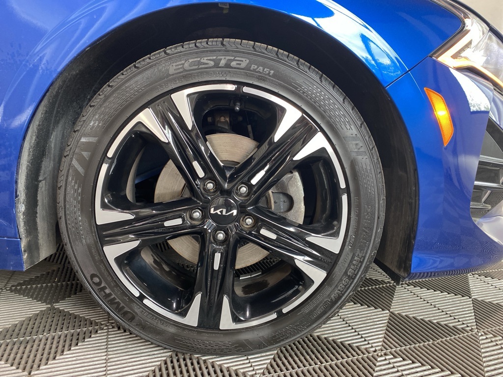2023 Kia K5 GT-Line photo 17