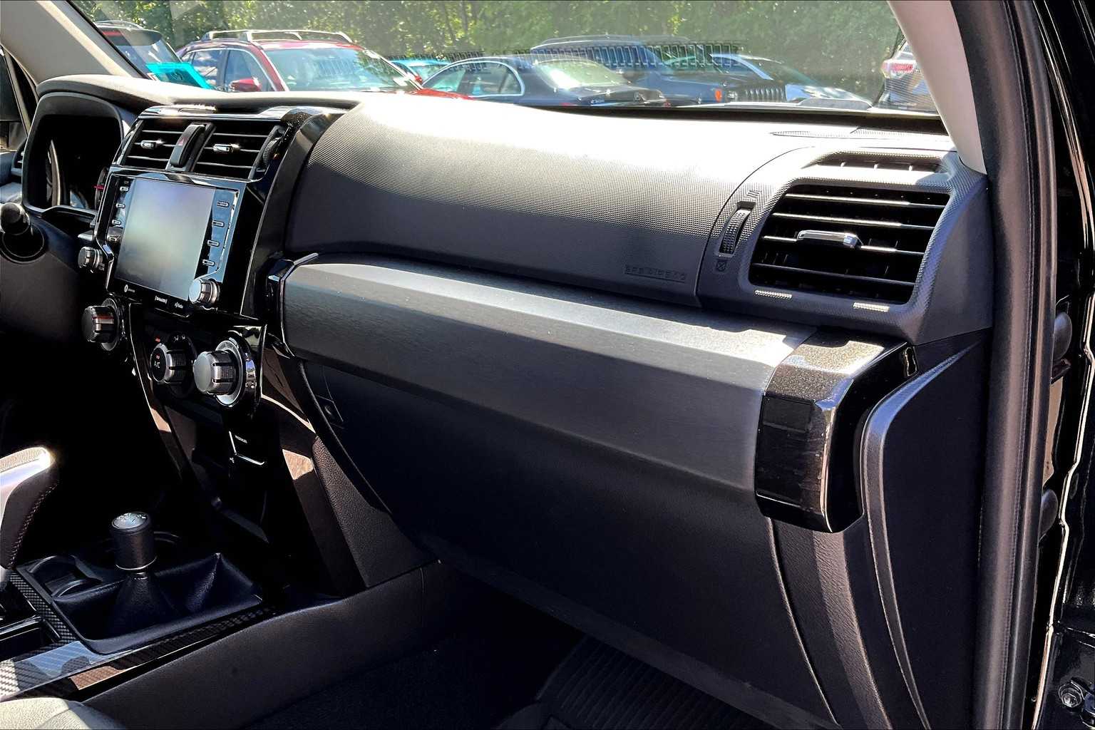 2024 Toyota 4Runner TRD Premium photo 17