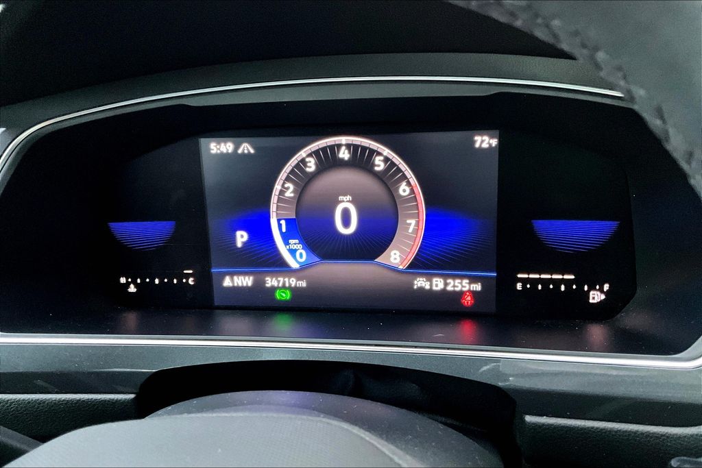 2022 Volkswagen Tiguan SE R-Line Black photo 6