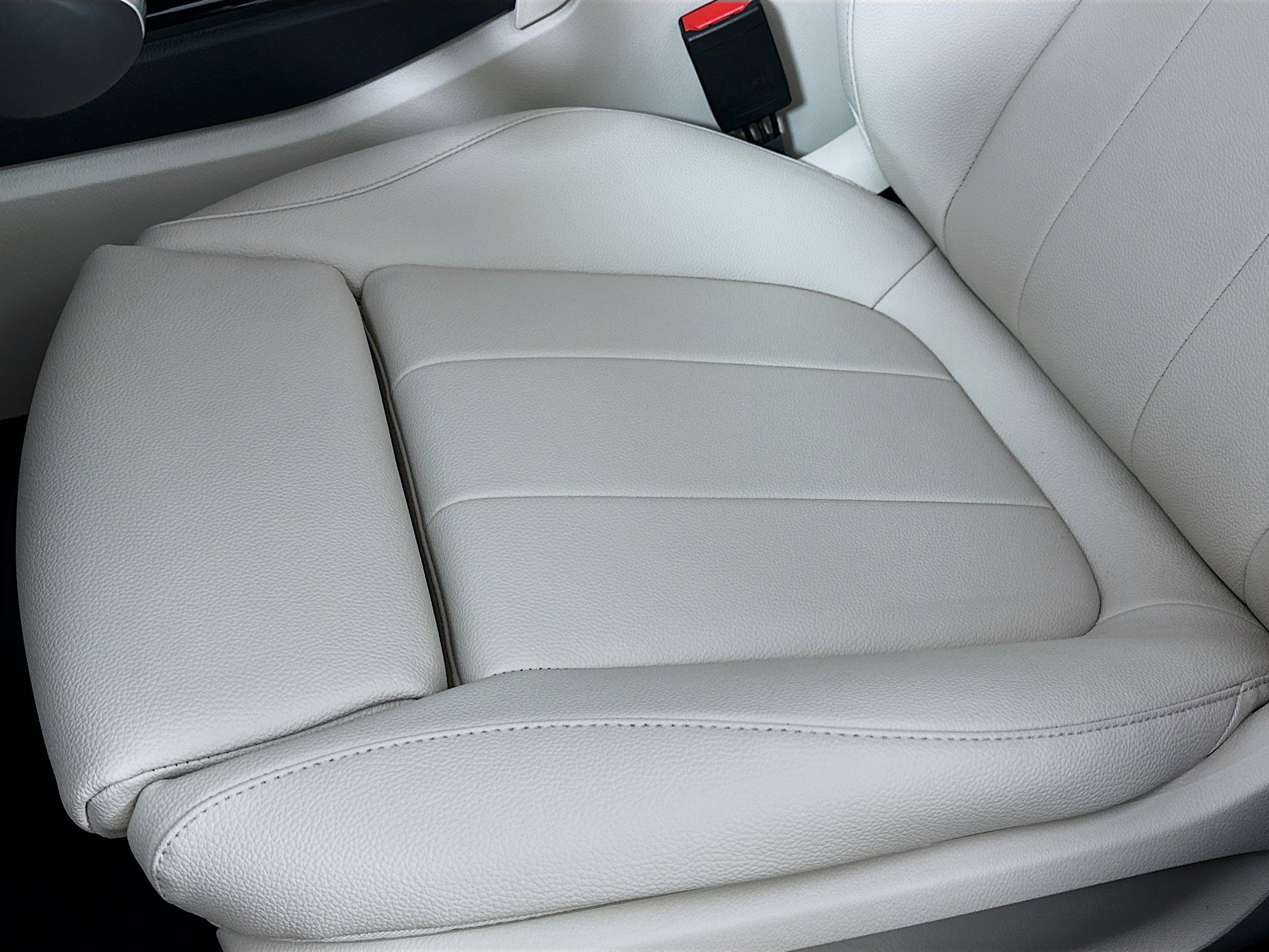 2025 Mercedes Benz CLA 250 4MATIC photo 21
