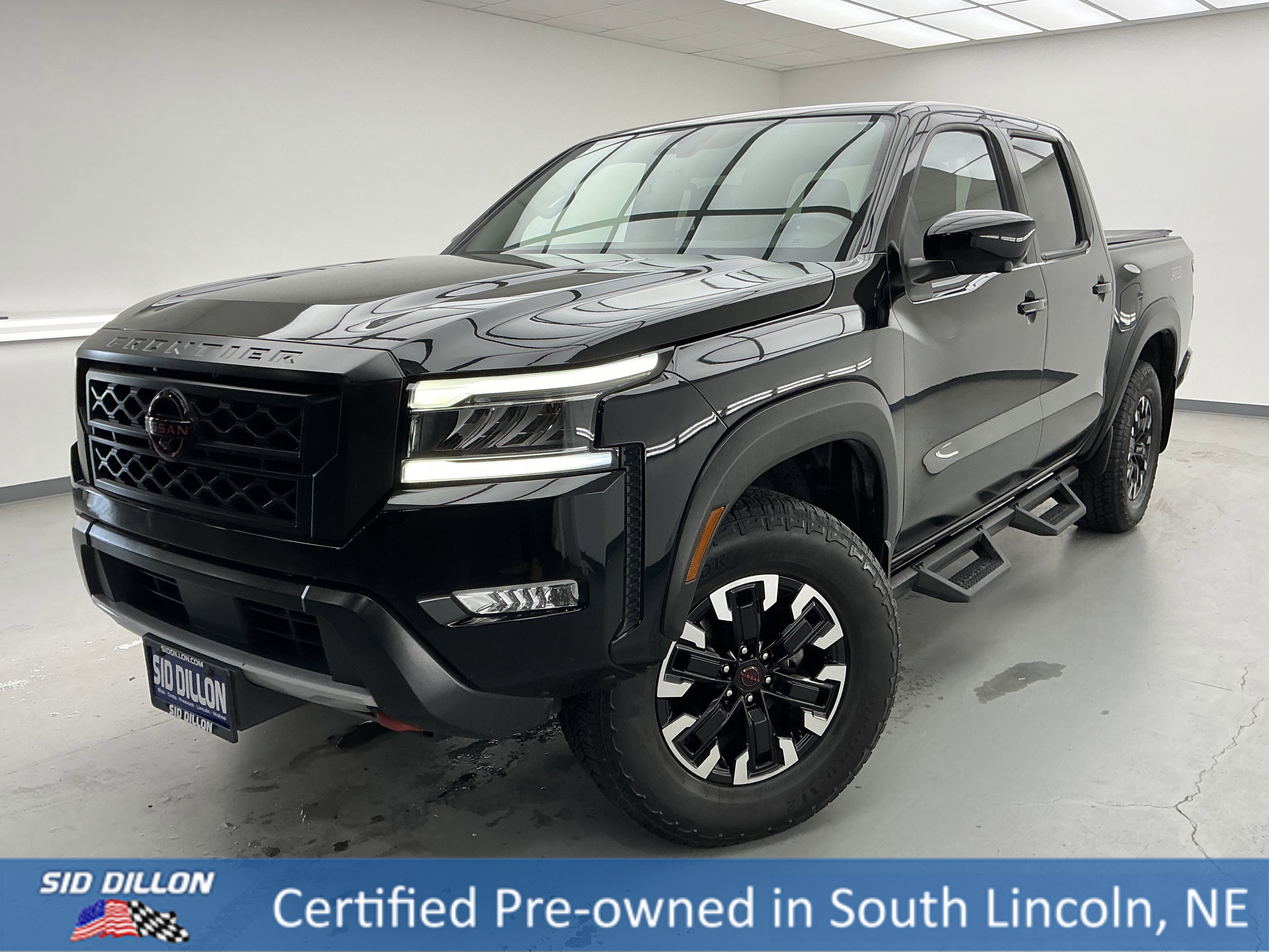 2023 Nissan Frontier PRO-4X's photo