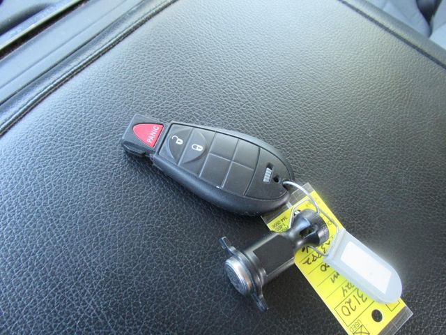 2024 Ram 1500 Classic SLT photo 28